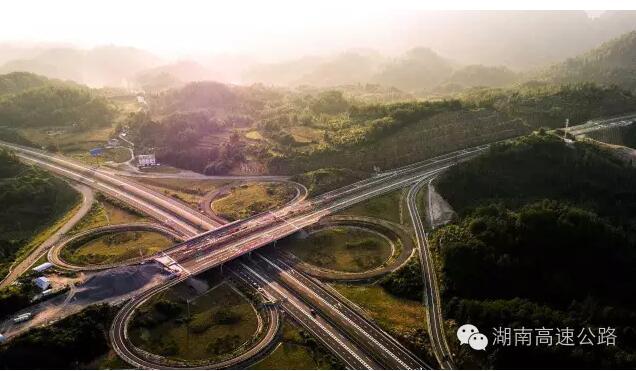 龙山高速公路最新动态更新