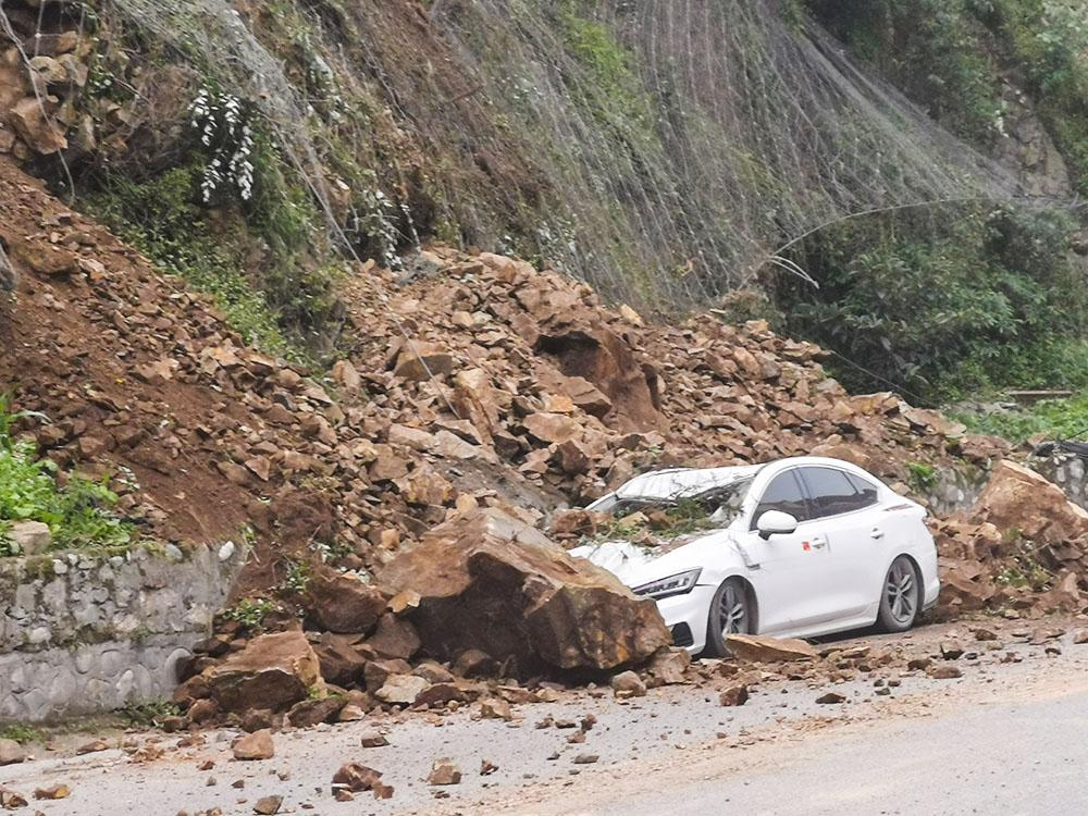 多维度视角下的四川地震最新消息论述与观点分享