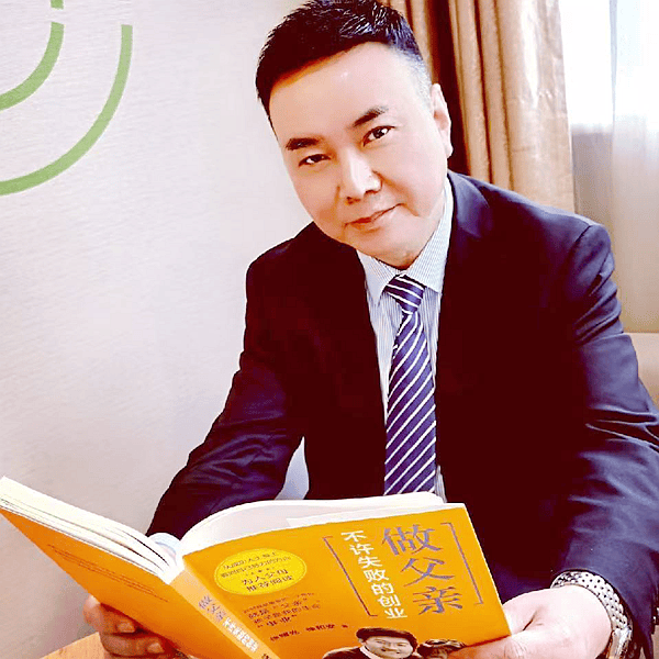 陈康平，励志传奇照亮未来之路，勇者的不断进化之路